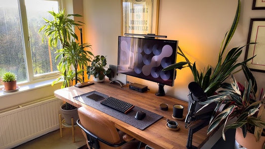 Setup Bureau Apple Style avec Logitech MX Series — L'Élégance 2026