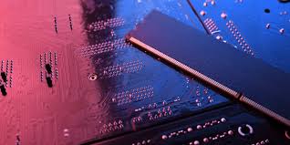 Prix RAM DDR5 Maroc 2026 : Pourquoi les Prix Explosent et Quand Acheter sa Mémoire ?