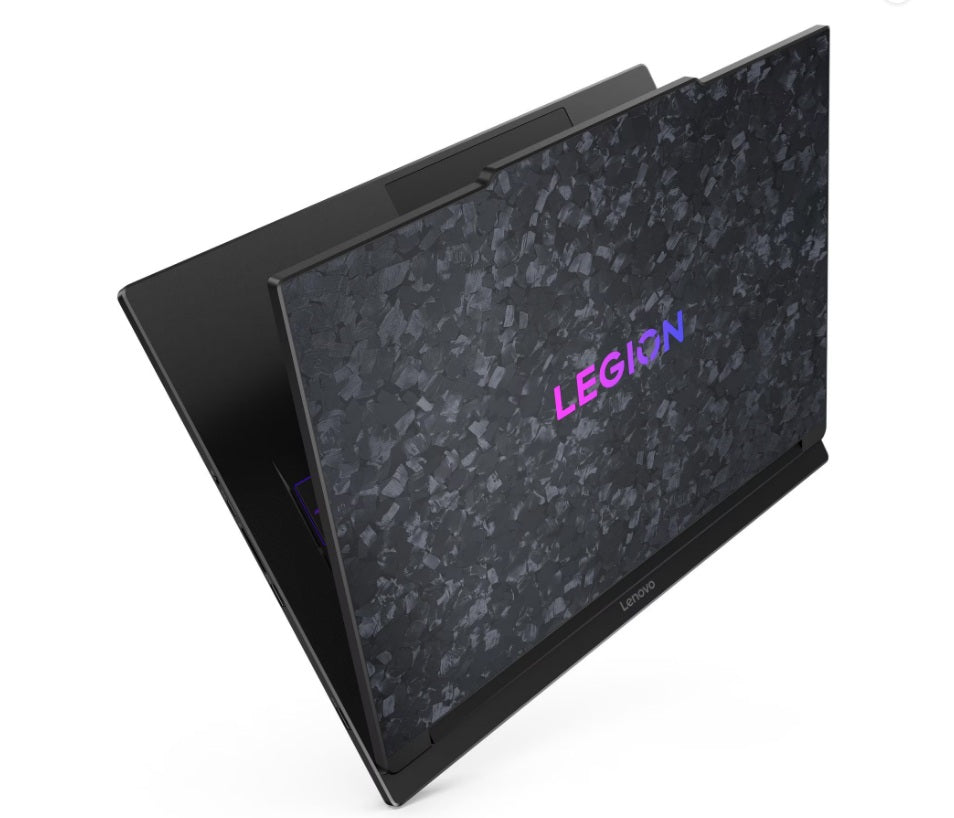 Lenovo Legion 9 18IAX10 AI — vue arrière ports connectique — Maroc