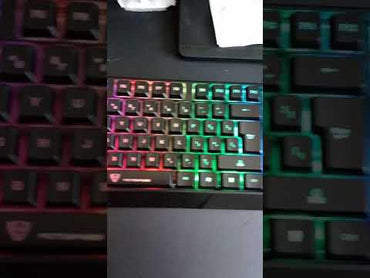 Motospeed K70L – Clavier Gaming LED Colorées, Design Futuriste