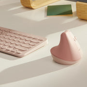 Souris Sans Fil Bluetooth Logitech Lift Rose Ergonomique Droitier 910 006478 — Logitech au Maroc | Connecto.ma
